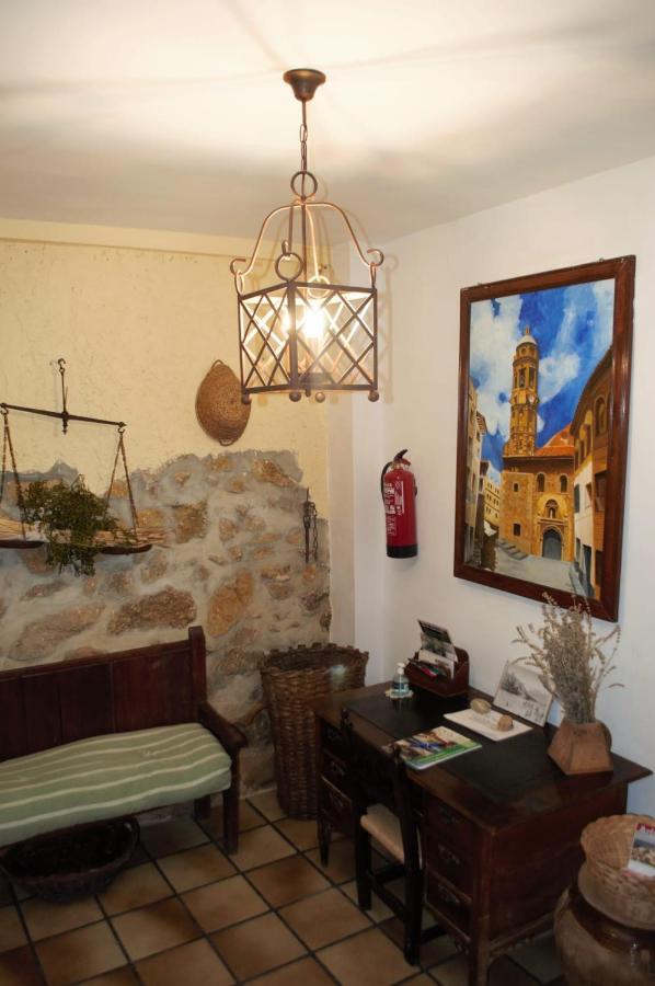 Casa Rural El Huerto Del Trucho Oliete Bagian luar foto